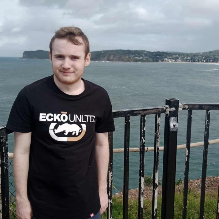 c0b400fee4e4f7ca69e7ec55440957ff